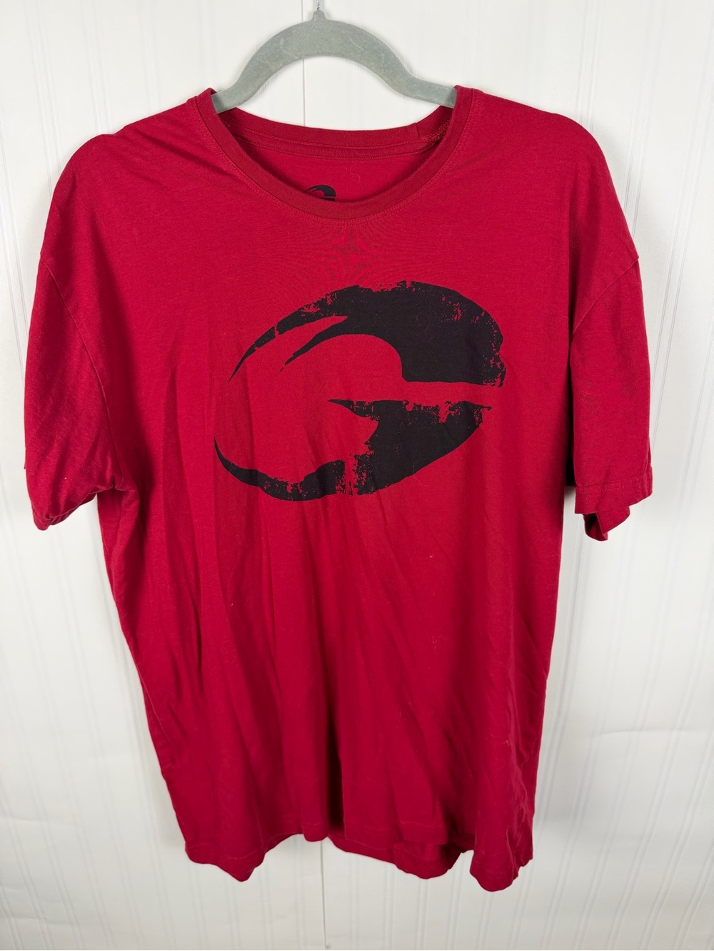 Men's Red Short-Sleeve Graphic Crew Tee